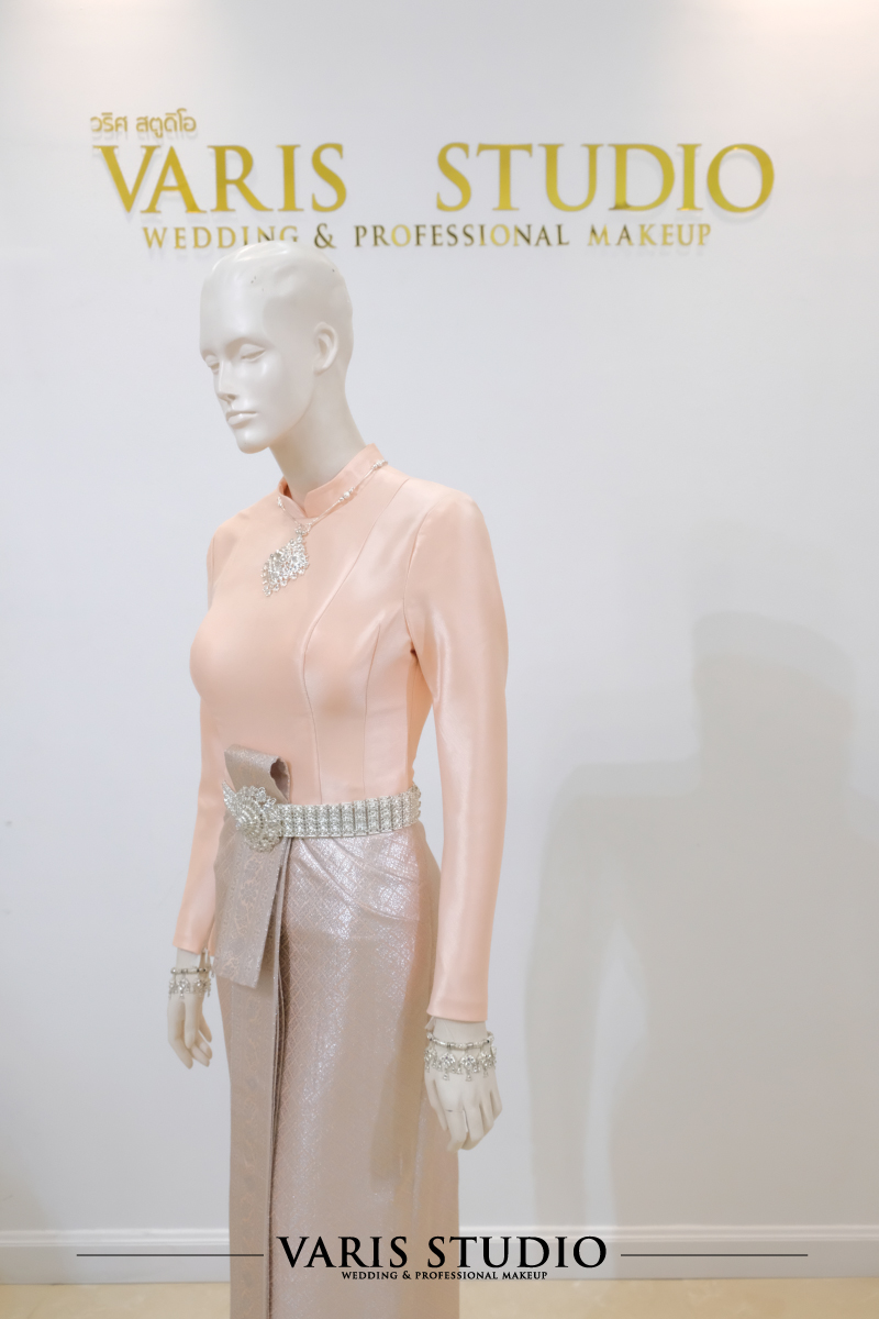 ชุดไทยบรมพิมาน สีโอรส ดิ้นเงิน 00389T